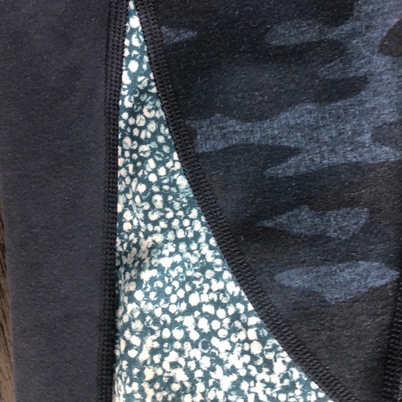 Lululemon leggings 21” - Picture 3 of 6